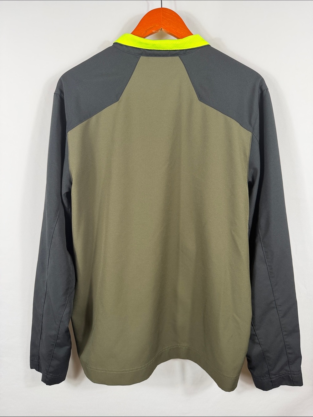 Nike Dri-FIT Men's Olive Green & Black Full-Zip Jacket with Volt Accents. Size M - Picture 5 of 9